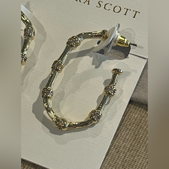 Kendra Scott Gold Tone Bamboo-Style Medium Hoop Earrings new with dust bag - Picture 4 of 6